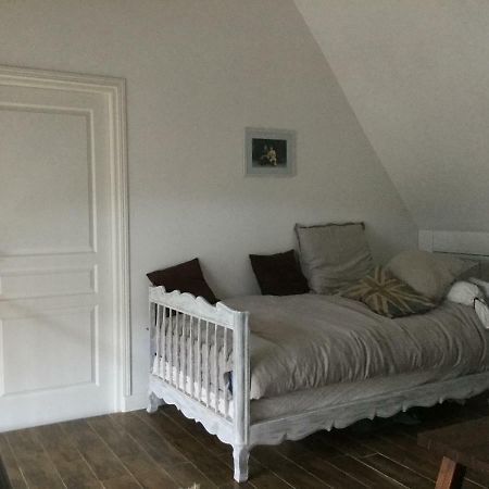 Maison De Sandrine Jumeauville Buitenkant foto